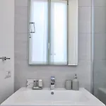 Charming Lake Como Stay - Central & Scenic *