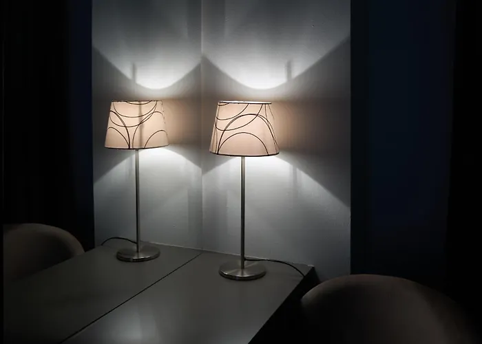 Charming Lake Como Stay - Central & Scenic *